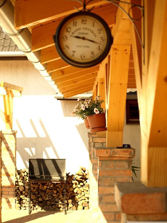 Hotel Patkoszeg Vendeghaz Kaposfo Exterior foto